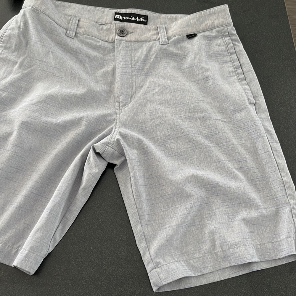 Travis Mathew golf/hybrid shorts